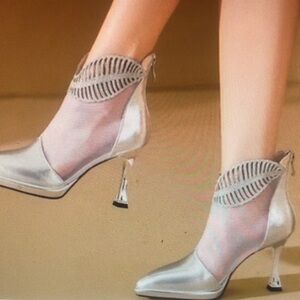women shoes Heels